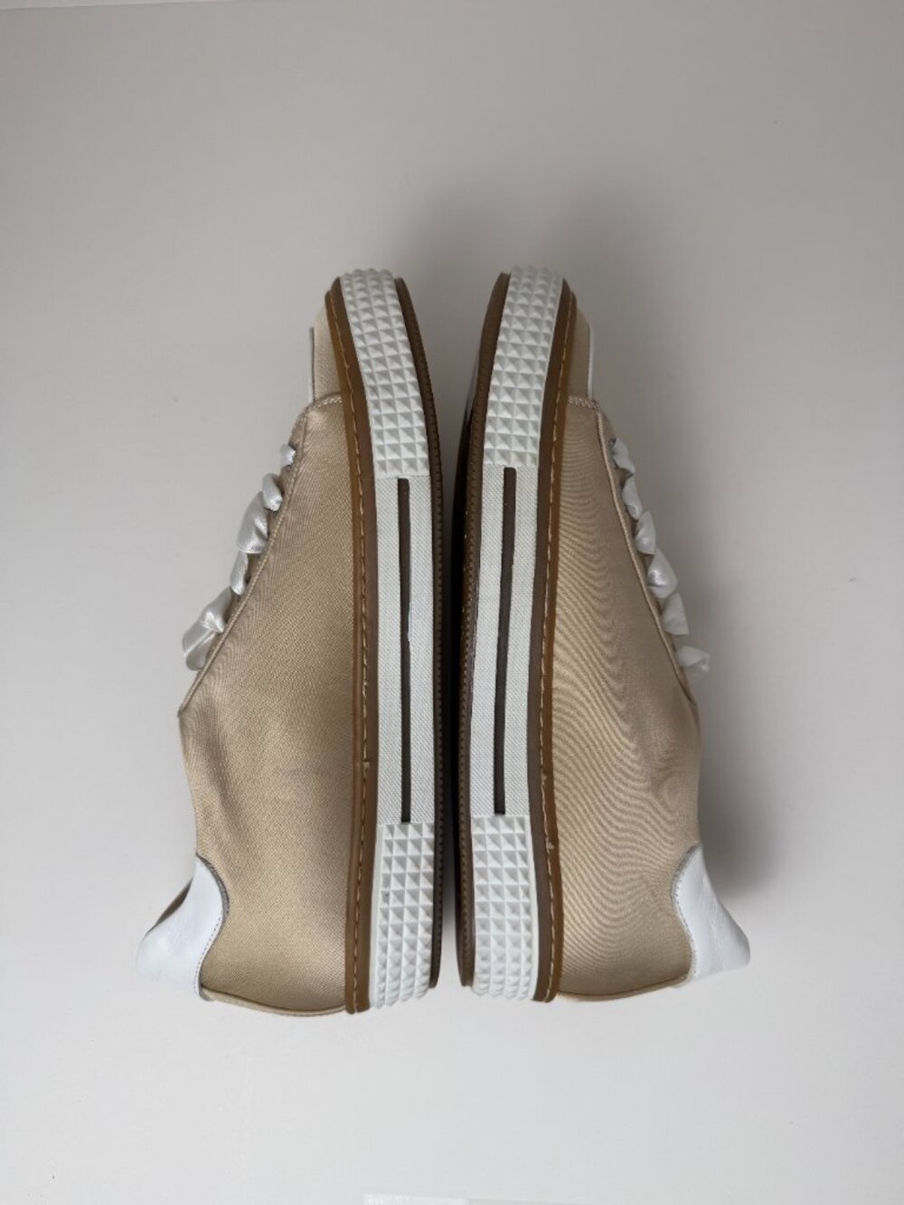 Eleventy Platform Lace Up Sneakers Beige Tan U 37/ US 7 - Picture 4 of 8